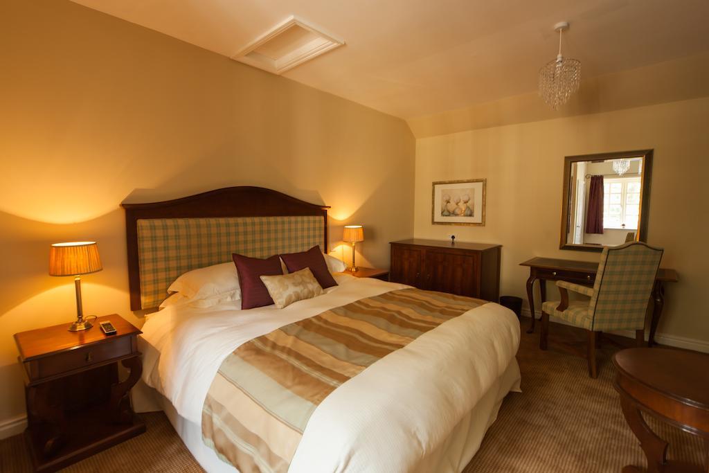 Hotel The Woodhouse Arms Grantham Habitación foto